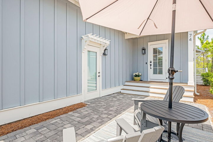 Property Photo: 74 Herons Crossing FL 32459