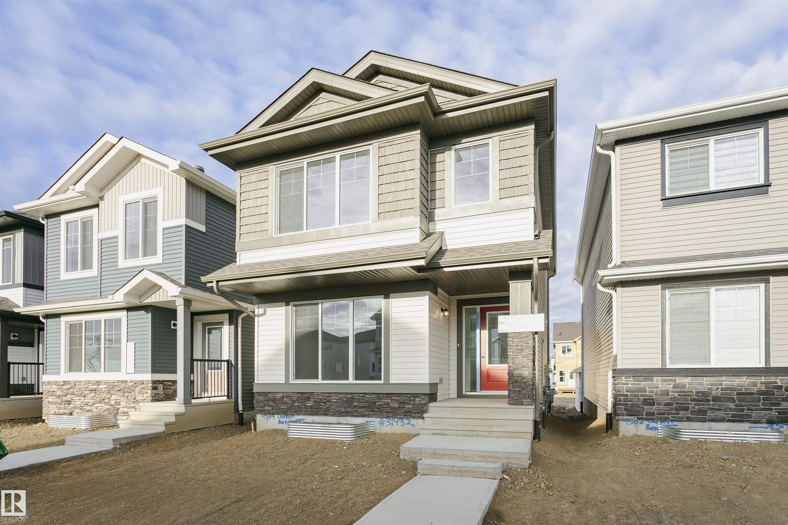 Property Photo: 9564 Carson Bend SW AB T6W 5H6