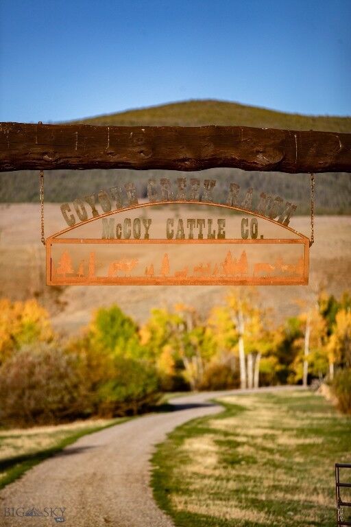 Property Photo:  3007 Coyote Creek  MT 59725 