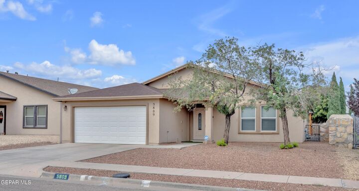 Property Photo: 5809 Redstone Rim Drive TX 79934