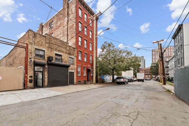 207 15th St 11  Jc, Downtown NJ 07310 photo