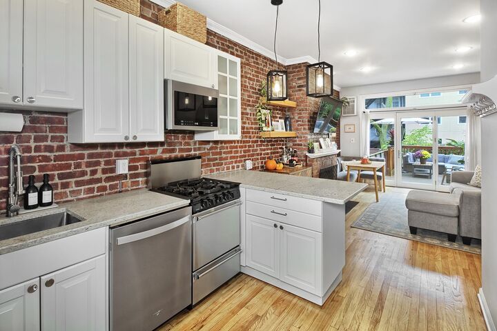 Property Photo: 112 Jefferson St 1L NJ 07030