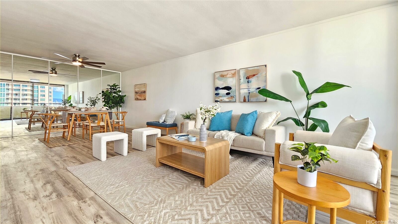 Property Photo:  920 Ward Avenue 17G  HI 96814 