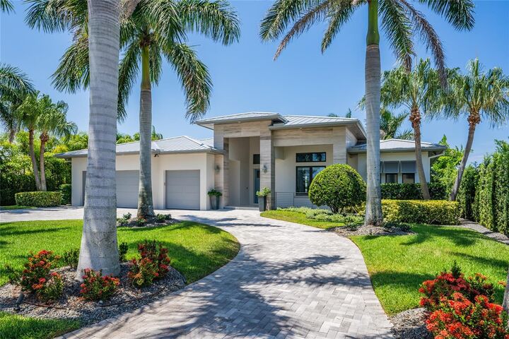 Property Photo: 113 Via Benevento FL 32169