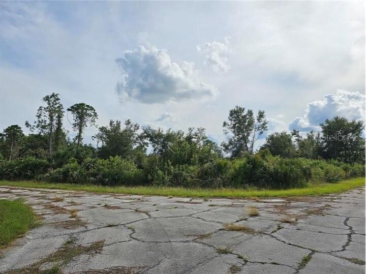 Lot 1 Hinshaw Avenue  North Port FL 34288 photo