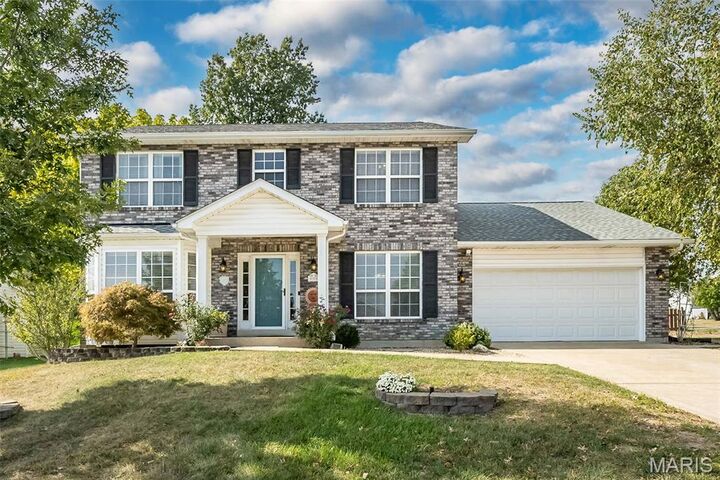 Property Photo: 999 Reddington Oaks Court MO 63304