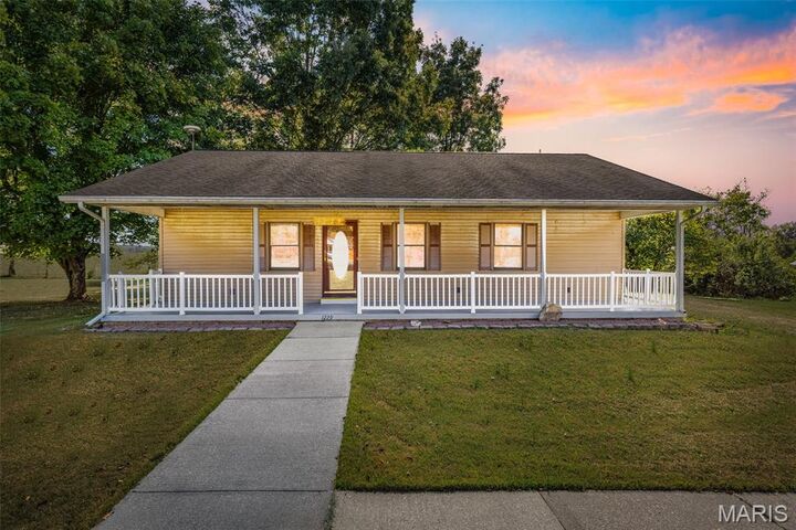 1229 E Hwy 72  Fredericktown MO 63645 photo