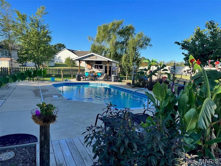 4021 Jessica Drive  Wentzville MO 63385 photo
