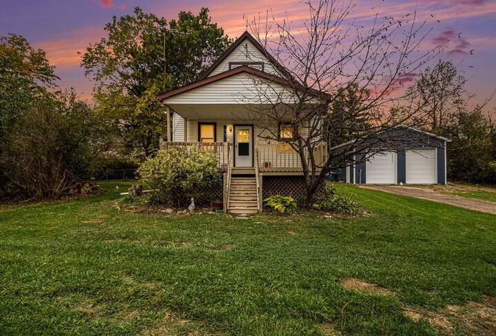 Property Photo: 3049 N Prospect Road MI 48198