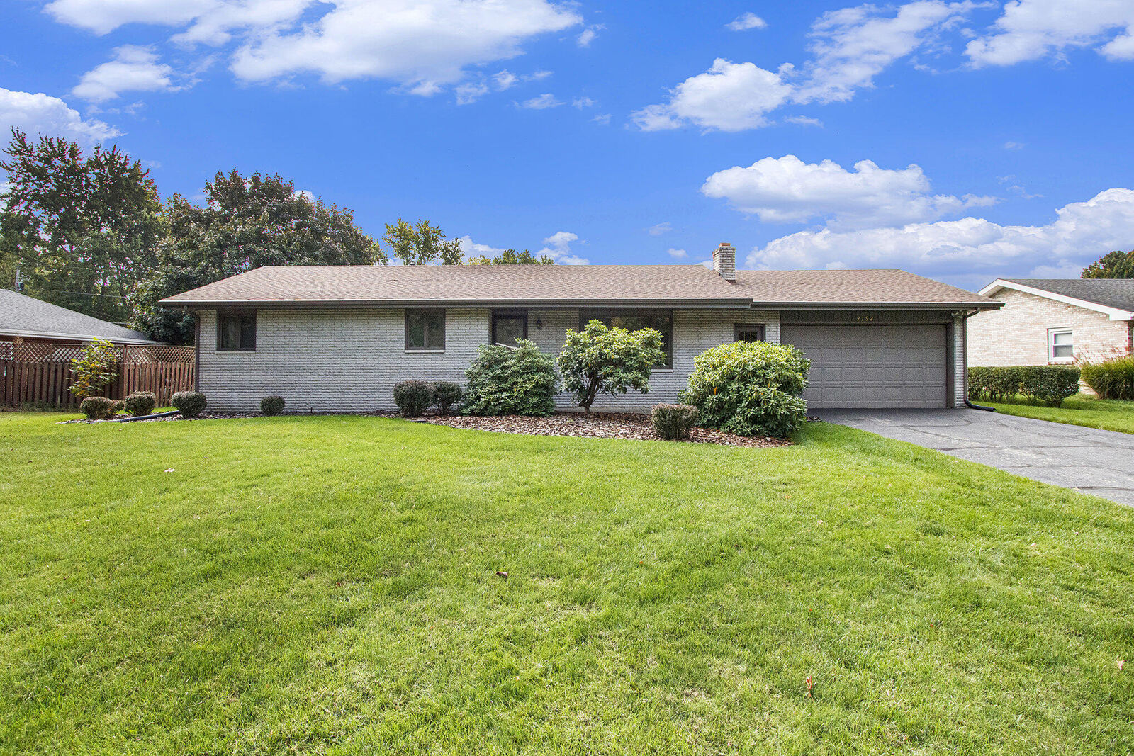 Property Photo: 2192 Pawnee Path MI 49127