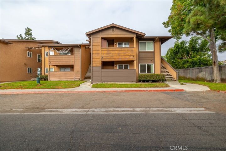 Property Photo: 517 Calle Montecito 91 CA 92057