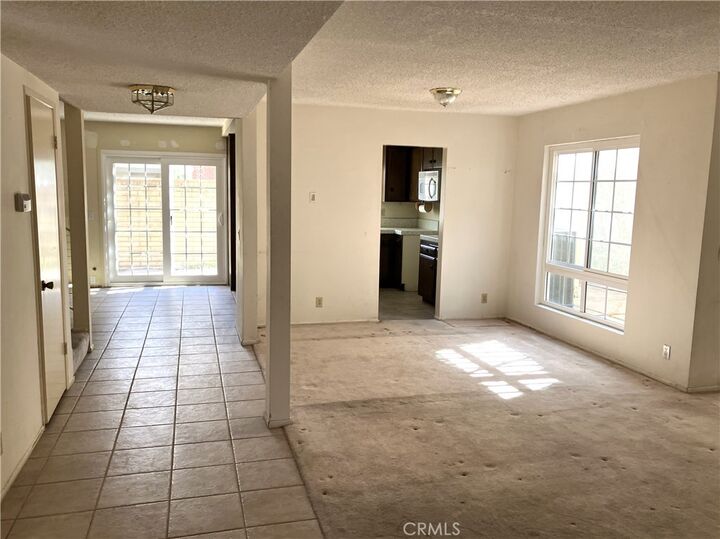 Property Photo: 14182 Elystan CA 92683