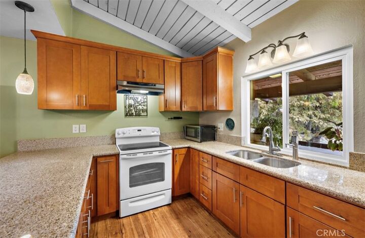 Property Photo:  1040 W Macarthur Blvd 152  CA 92707 