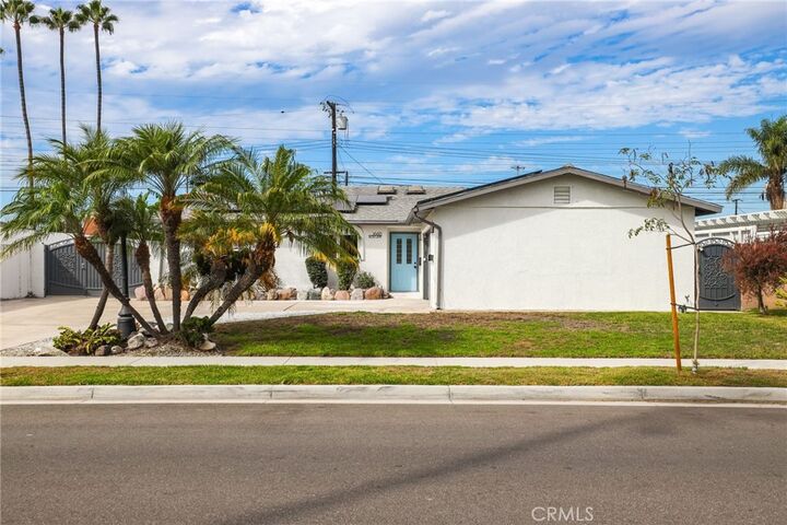 16871 Ross Lane  Huntington Beach CA 92647 photo