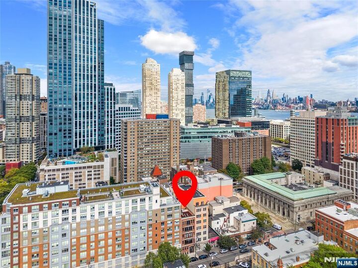 Property Photo: 104 York Street 2A NJ 07302