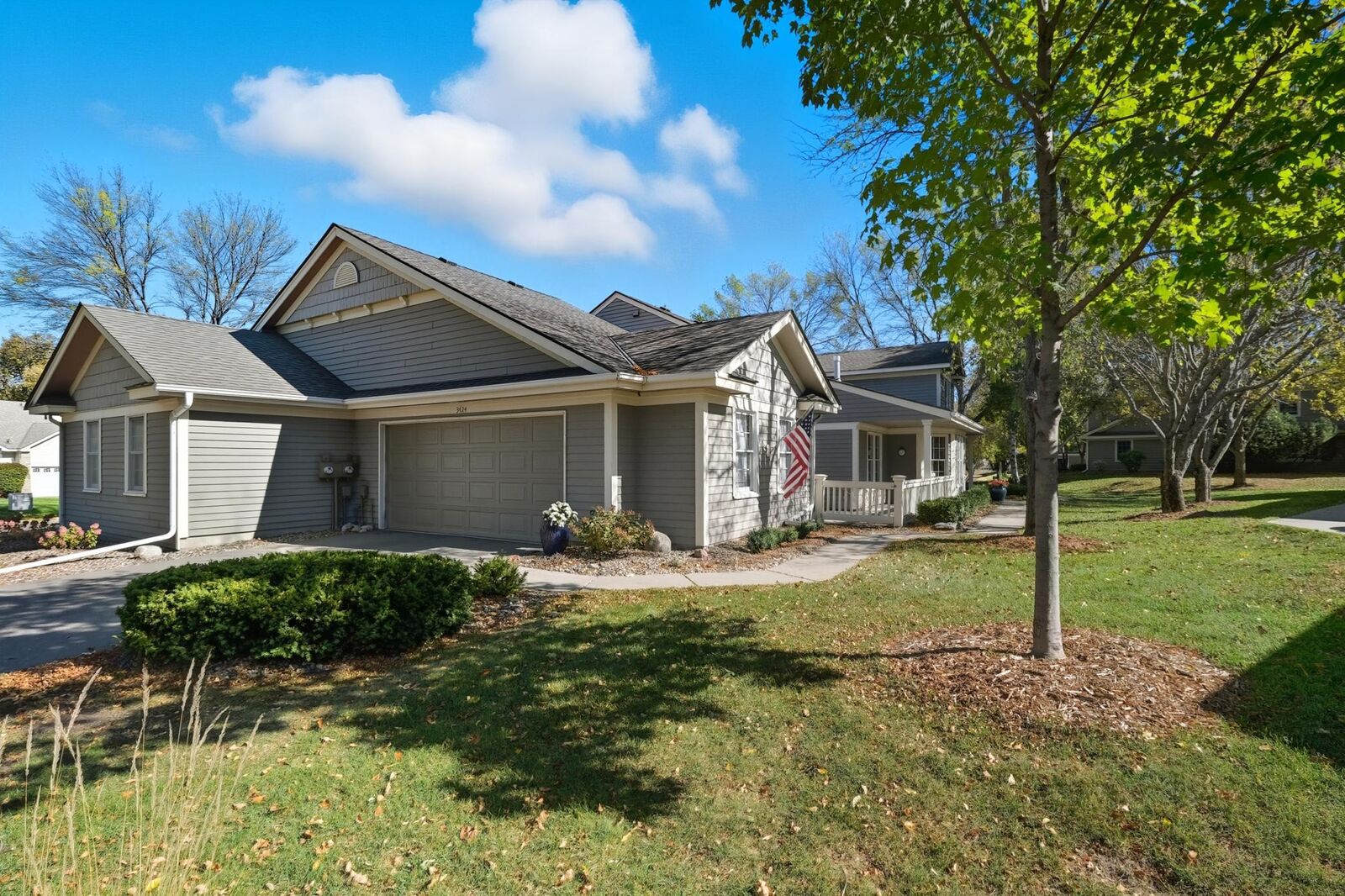 Property Photo: 3424 Ivy Court MN 55123