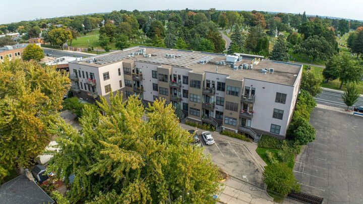 4500 Chicago Avenue 304  Minneapolis MN 55407 photo