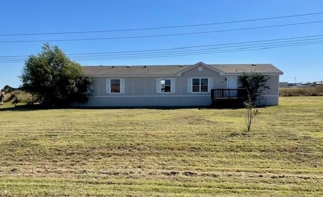 Property Photo: 3329 Cobbler Lane TX 76058