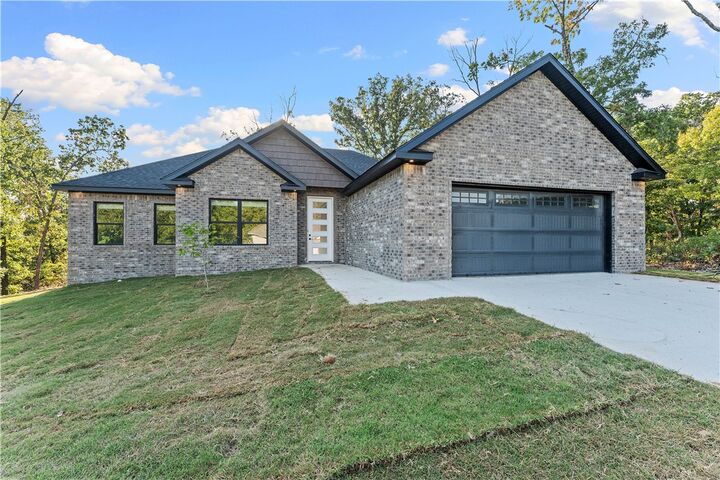2 Kolman Lane  Bella Vista AR 72715 photo