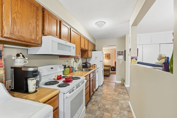 Property Photo: 40 Greenwood Ter 40 MA 01022