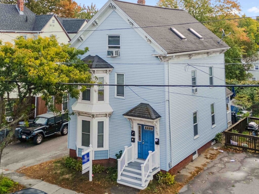 Property Photo:  374 River St  MA 01832 