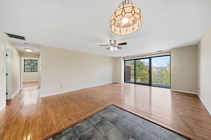 Property Photo: 30 Conant St 3B MA 01915