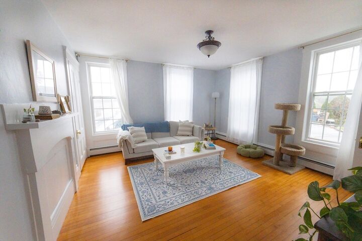 Property Photo: 10 Maple Circle 1 MA 01945