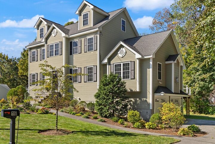 Property Photo:  16 New Spaulding St  MA 01824