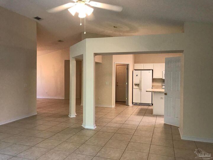 Property Photo: 6359 Heronwalk Dr FL 32563