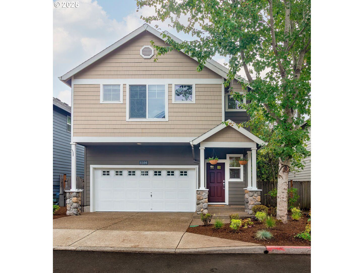 Property Photo:  8394 SW Durham Ln  OR 97224 