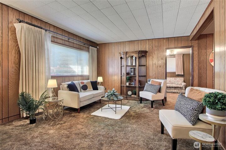 Property Photo:  10111  Yew Lane SW  WA 98499 