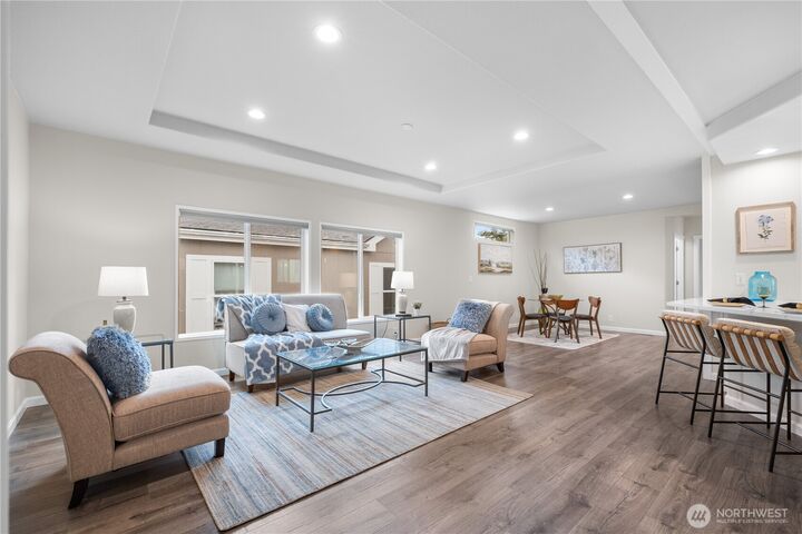 Property Photo:  7301 NE 175th Street 331  WA 98028 