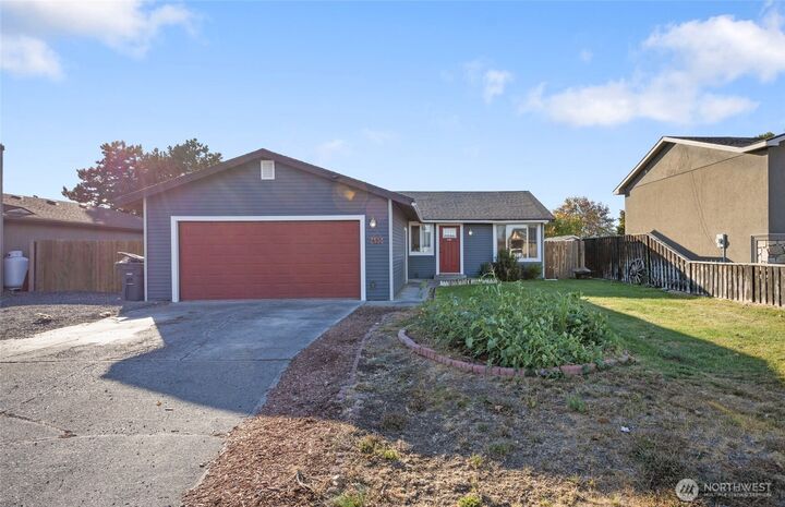 MLS#2444961: 425 N Desdemona Avenue, Othello, WA 99344