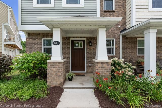 605 Jenny Way 12  Brighton MI 48116 photo