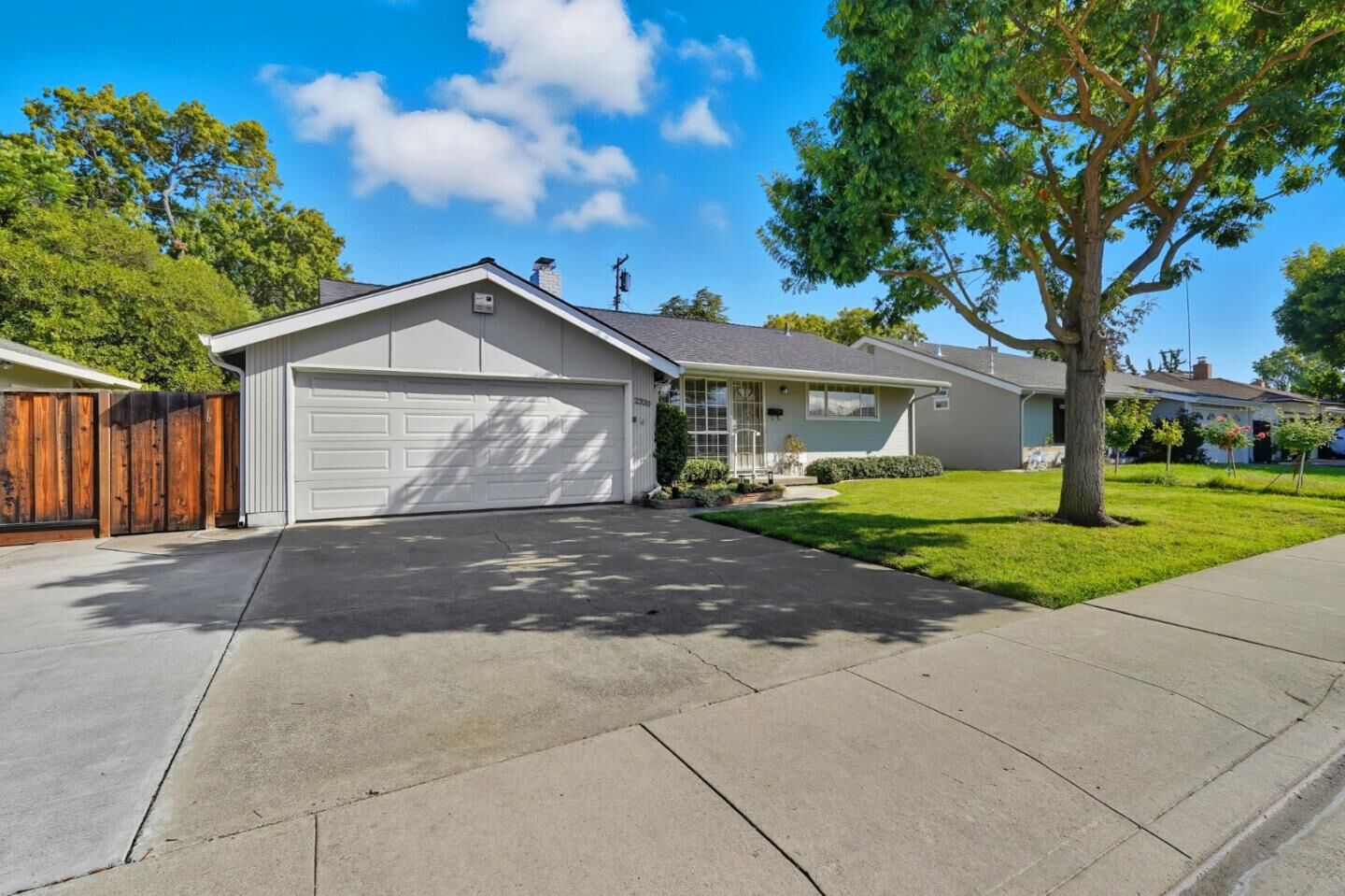 Property Photo: 2320 Talia Avenue CA 95050