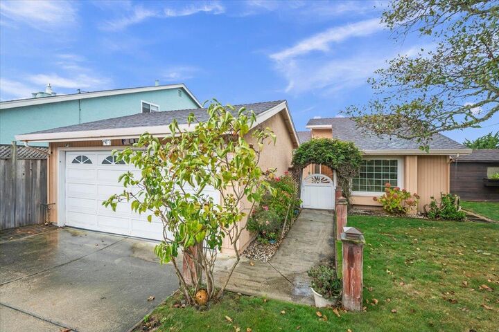 1350 North Cabrillo Highway  Half Moon Bay CA 94019 photo