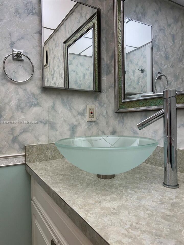 Property Photo: 10855 SW 112th Ave 215 FL 33176