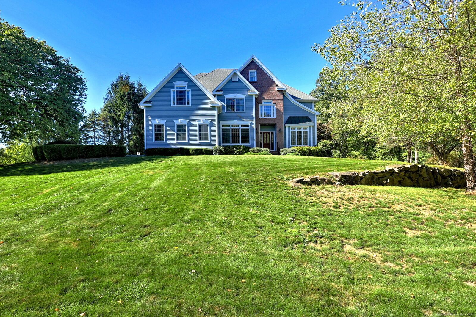 Property Photo: 102 Wild Horse Court CT 06468