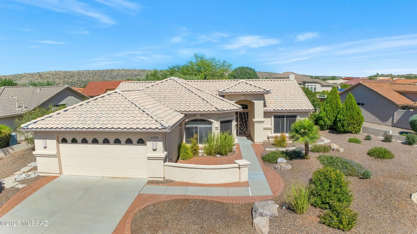 Property Photo: 61778 E Redwood Drive AZ 85739