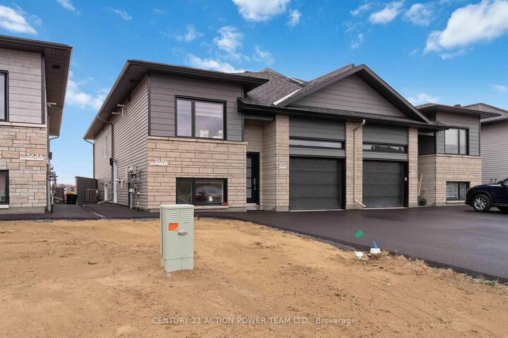 Photo de la propriété:  362 Hazel Crescent W A  ON K0A 2M0 