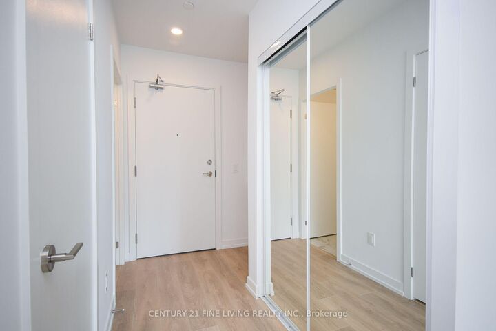 Property Photo:  1100 Sheppard Avenue W 310  ON M3K 0K4