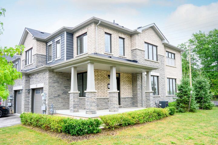 Property Photo: 8273 Tulip Tree Drive 9 ON L2H 3S8