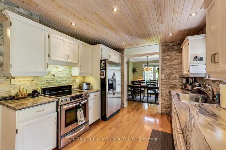 Photo de la propriété: 1711 South Porcupine Avenue 3 ON L9S 1S6