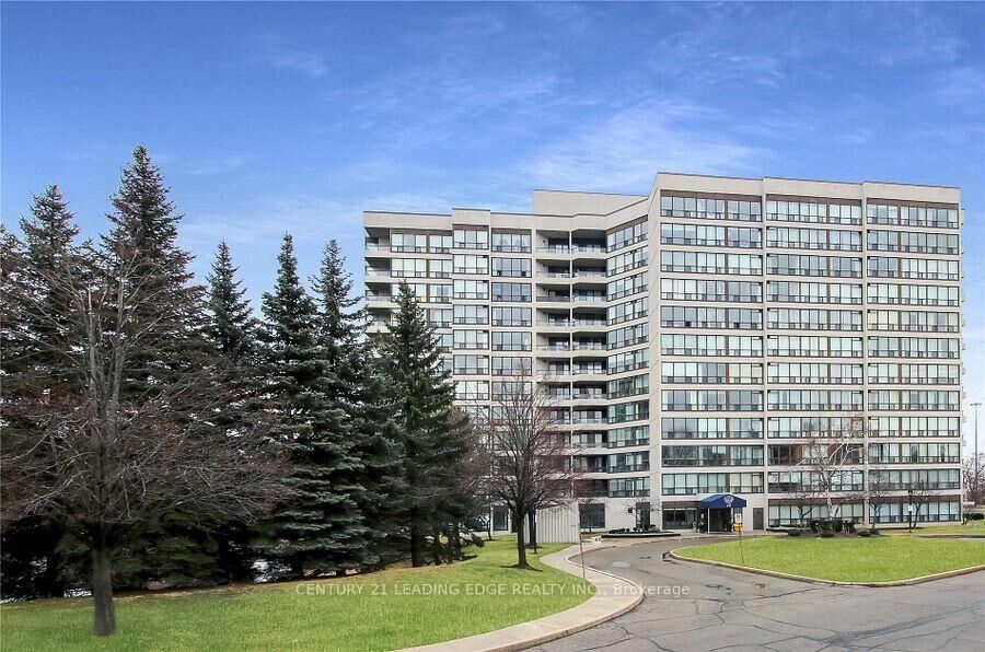 Property Photo: 12 Laurelcrest Street 305 ON L6S 5Y4