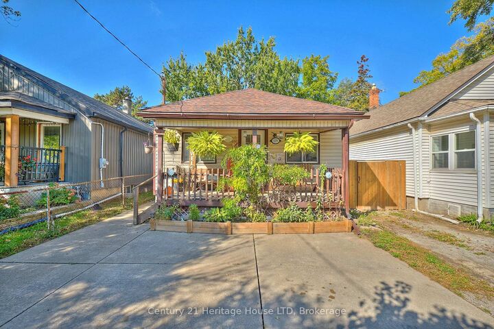 Property Photo: 119 Page Street ON L2R 4A8