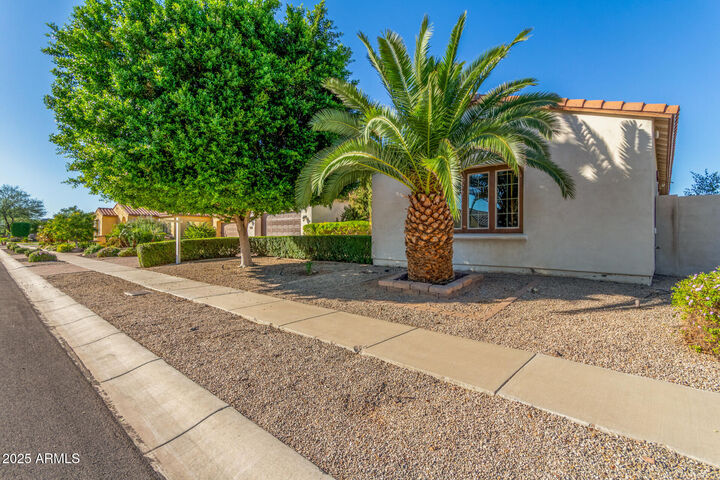 Property Photo:  7556 W Crystal Road  AZ 85308
