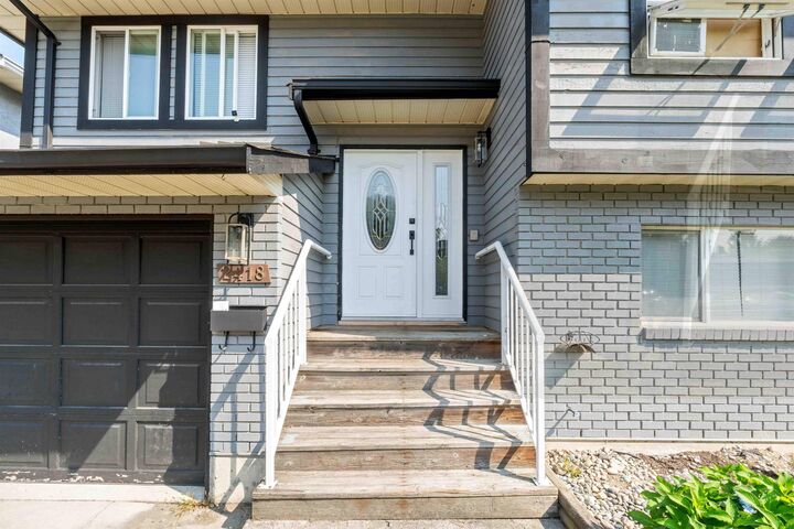 Property Photo: 2418 Wayburne Crescent BC V2Y 1B7