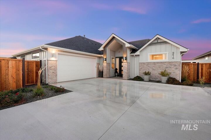 Property Photo: 8416 W Meltwater Ln ID 83616