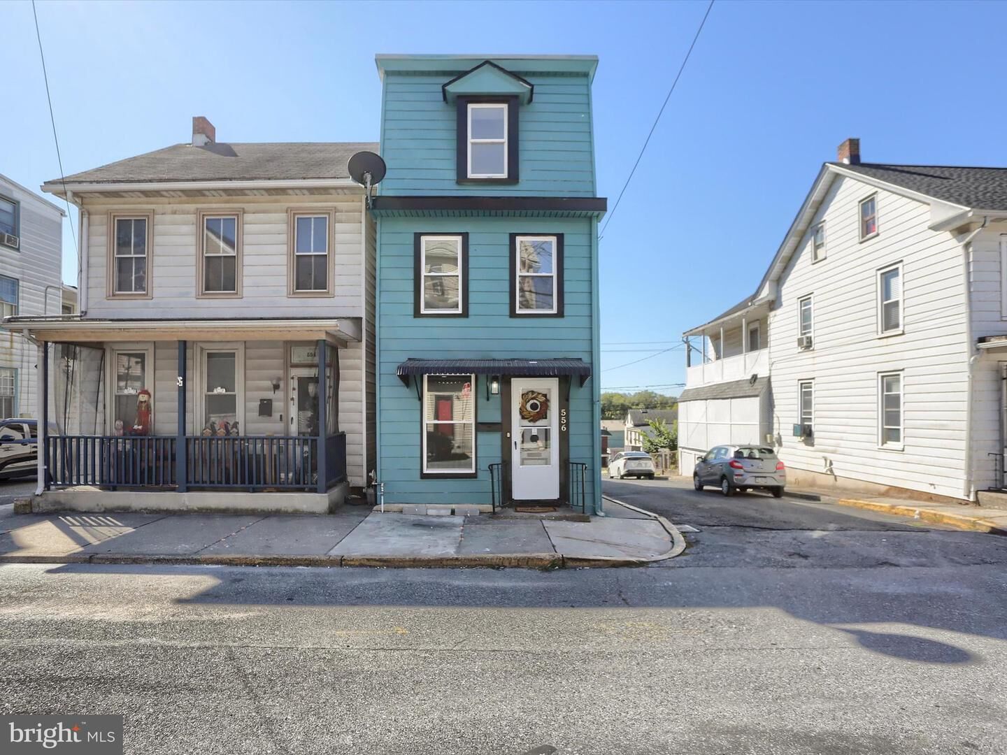 Property Photo: 556 N 2nd Street PA 17113