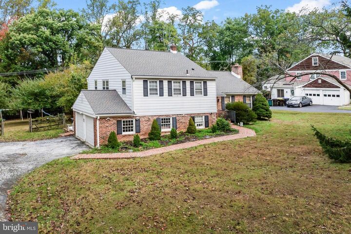 387 Devonshire Road  Devon PA 19333 photo